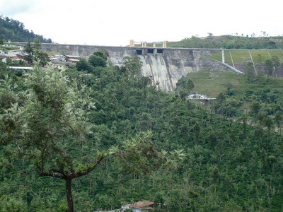 Sholayar Dam View